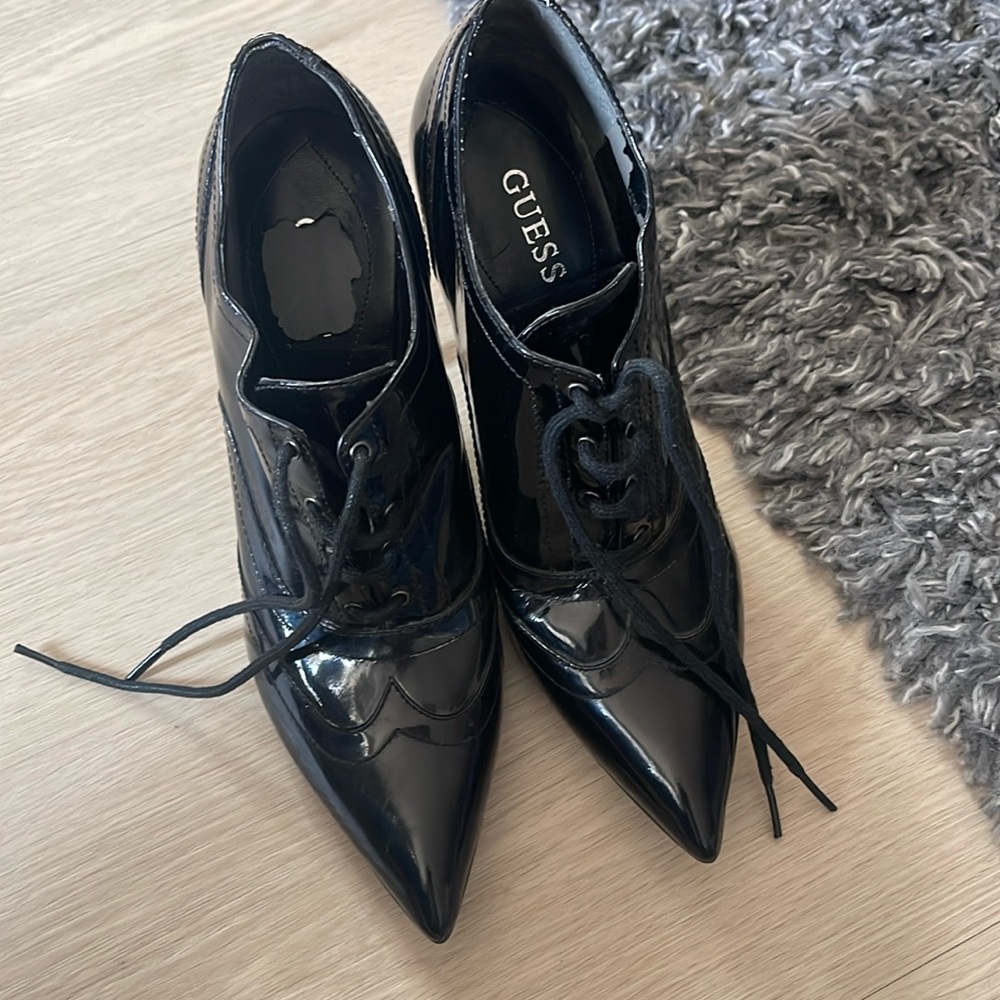 Guess booties size 7